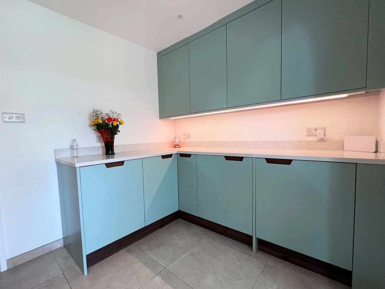Rose Green bespoke kitchen