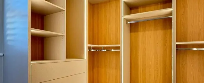 Fitted wardrobe